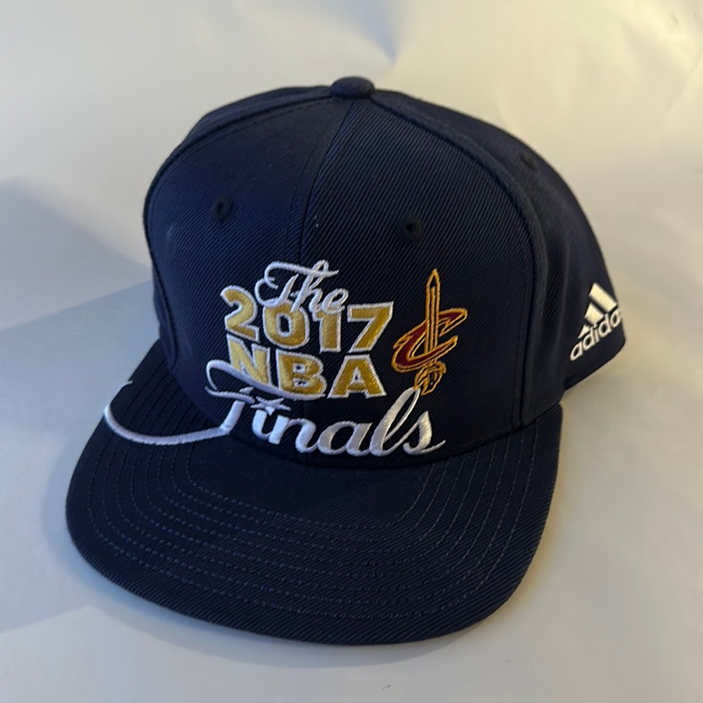 Mens 2017 Cleveland Cavaliers NBA finals‎ SnapBack Adidas flat bull hat
